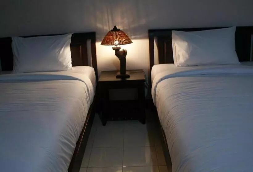 ホテル Daosavanh Resort & Spa