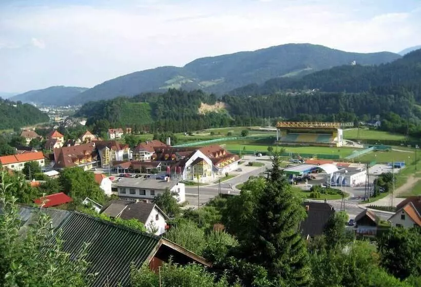 هتل Dravograd