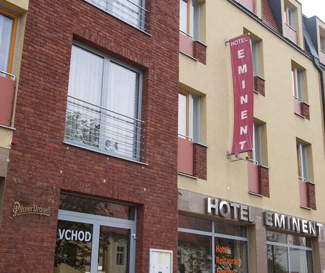 Hotelli Eminent