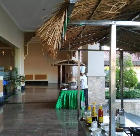 هتل Grand Amara