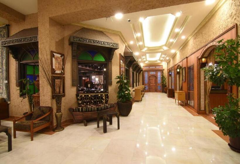 Karan Sharq For Hotel Apartment