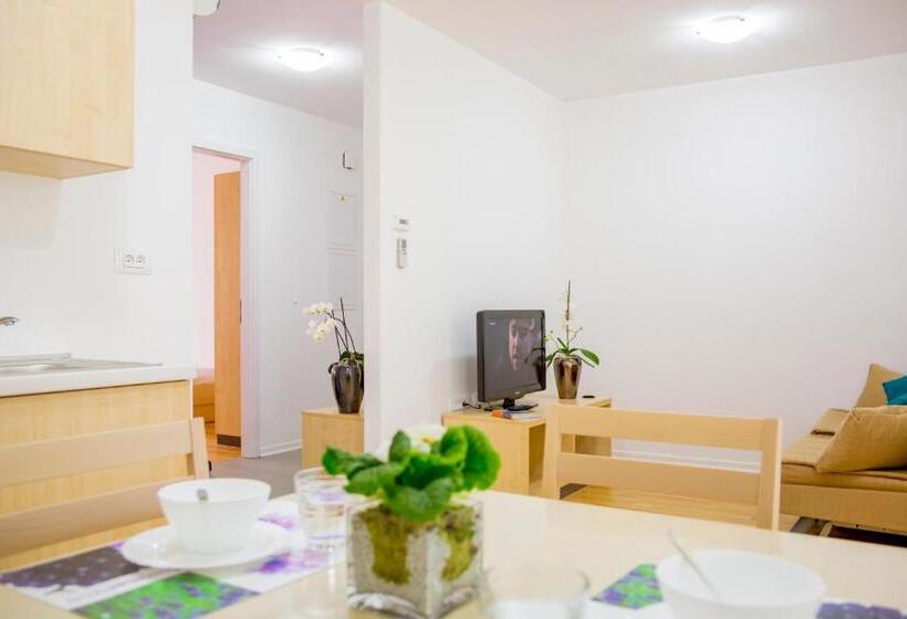 هتل Postojna Cave Rooms & Apartments Proteus