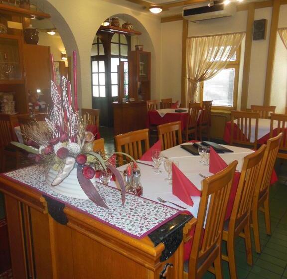 ホテル Pri Belokranjcu