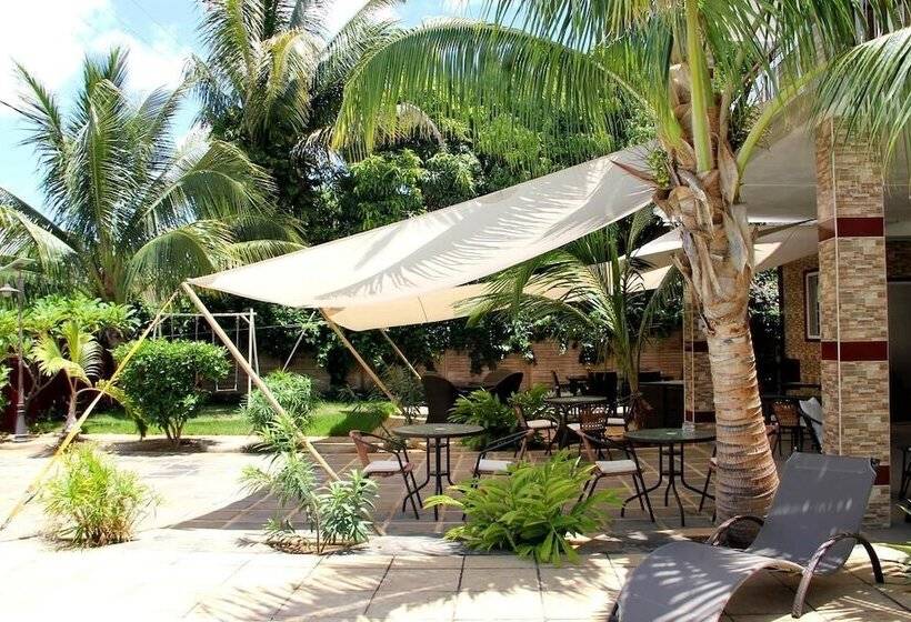 تختخواب و صبحانه Lariad Bnb