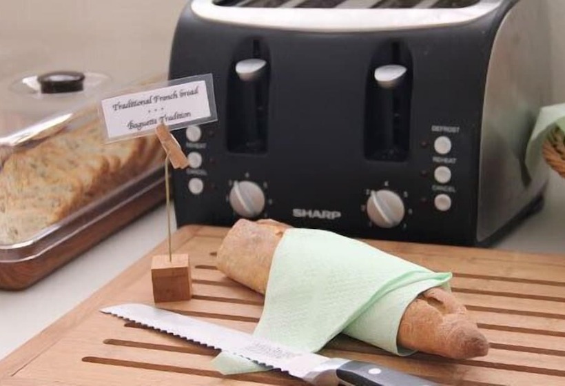 تختخواب و صبحانه Lariad Bnb