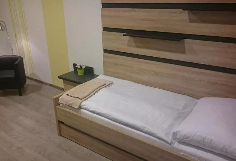 Motelli Tam Autohof Malacky