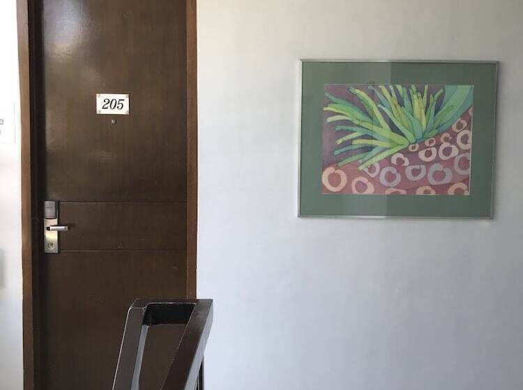 The Purple Tree Bed & Breakfast