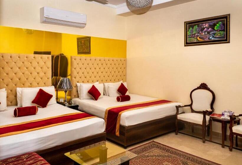 Rose Palace Hotel, Garden Town