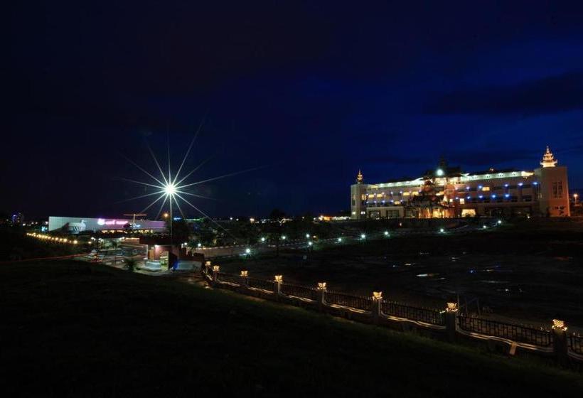 Sky Palace Hotel & Cafe Flight