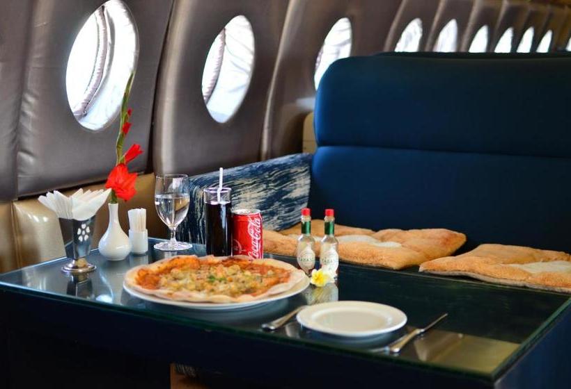 Sky Palace Hotel & Cafe Flight