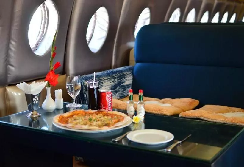Sky Palace Hotel & Cafe Flight