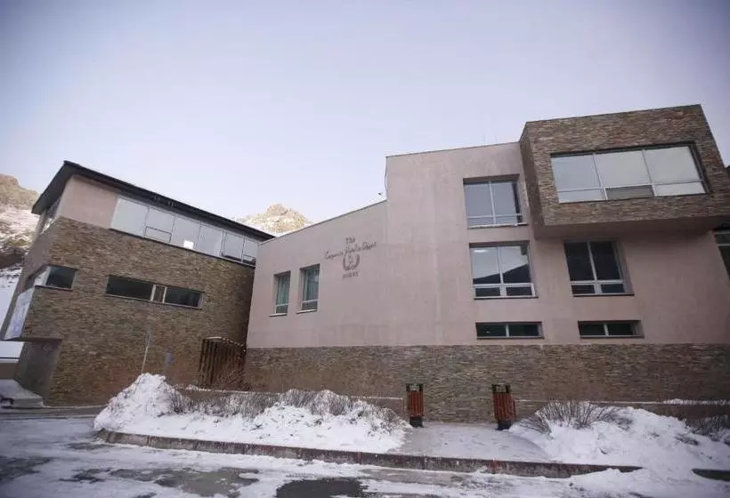 هتل The Corporate  And Resort In Nukht