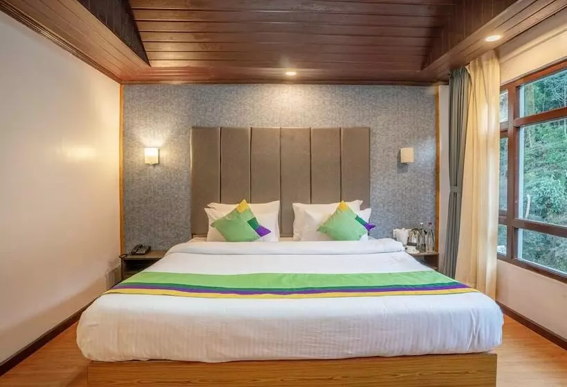ホテル Treebo Eeshan Rodhi Resort, Darjeeling