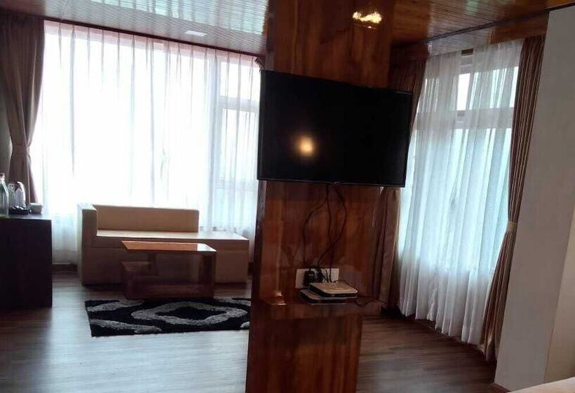 Hotel Treebo Eeshan Rodhi Resort, Darjeeling