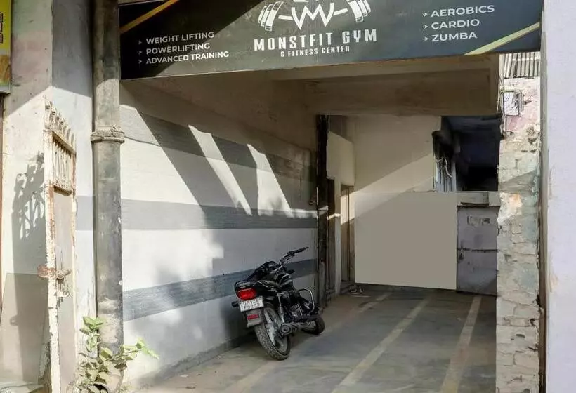 Oyo Flagship Hotel Stay Star