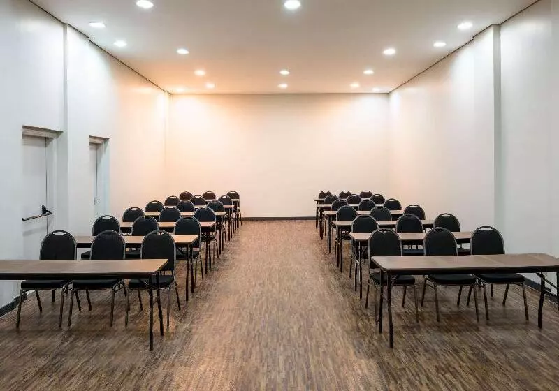 Hotelli Nacional Inn Bauru