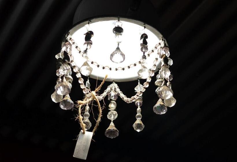 تختخواب و صبحانه 278 On Main