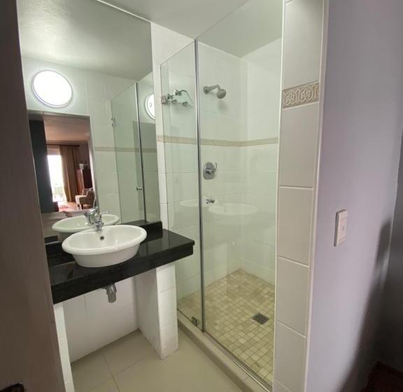 住宿加早餐 3coloursblue Guest House