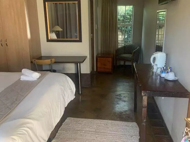 ベッドアンドブレックファースト Africa Footprints Guest House