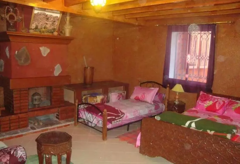 Aamiaismajoitus (B&B) Auberge Tilila
