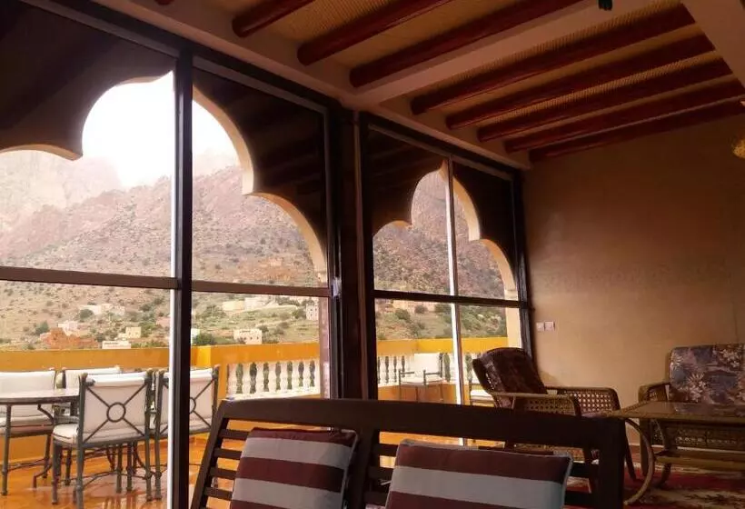 Aamiaismajoitus (B&B) Auberge Tilila