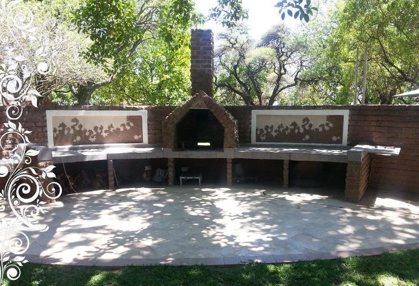 مبيت وإفطار Black Swan Guest House