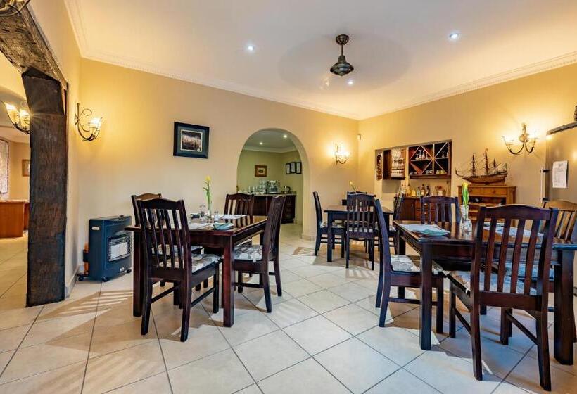 مبيت وإفطار Country Lane Lodge