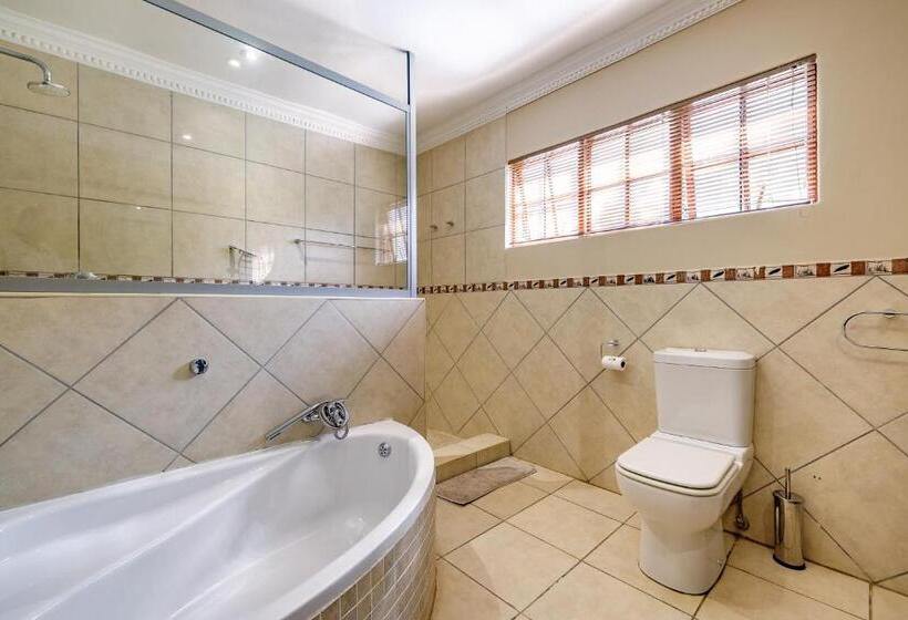 مبيت وإفطار Country Lane Lodge