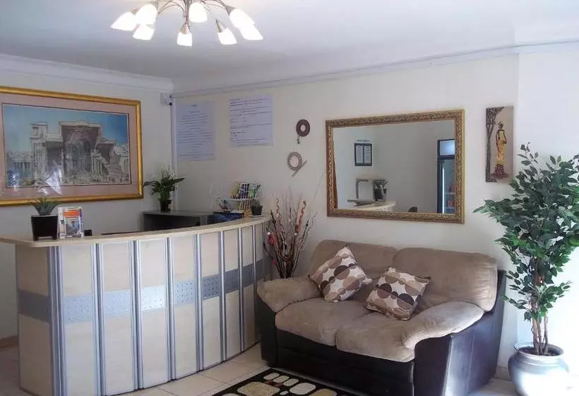 تختخواب و صبحانه Ecotel Benoni