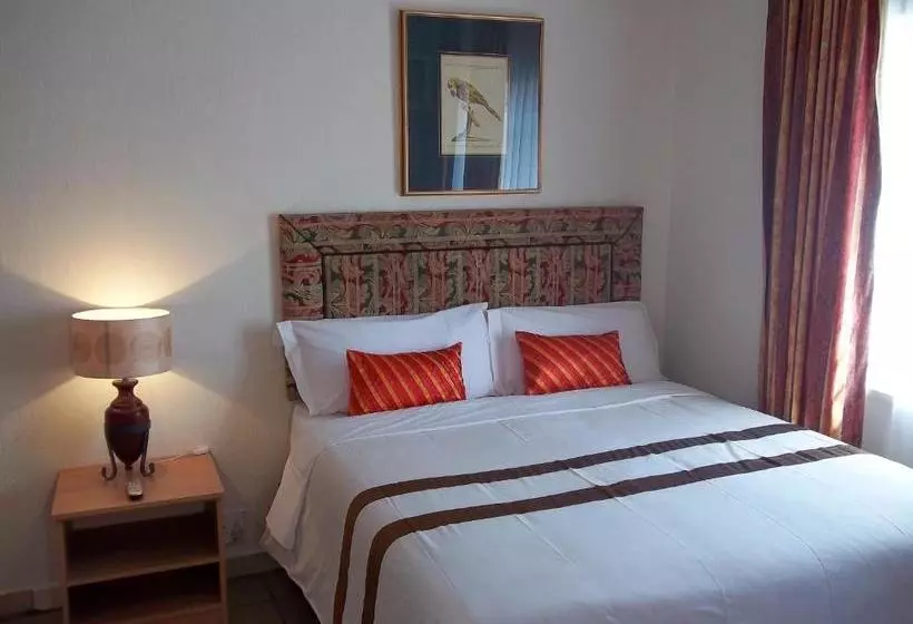 تختخواب و صبحانه Ecotel Benoni