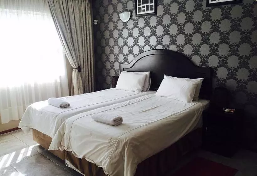 تختخواب و صبحانه Logos Guest House