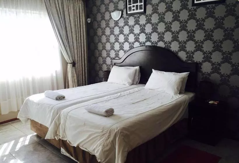 تختخواب و صبحانه Logos Guest House