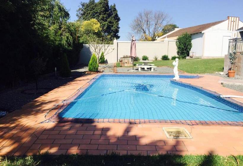 צימר Logos Guest House