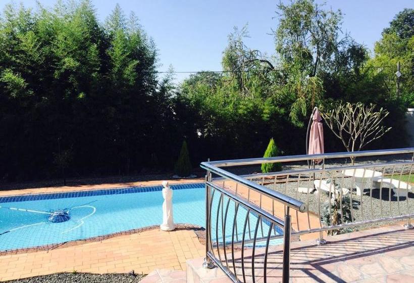 צימר Logos Guest House