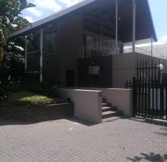 住宿加早餐 Rustenburg Guesthouse