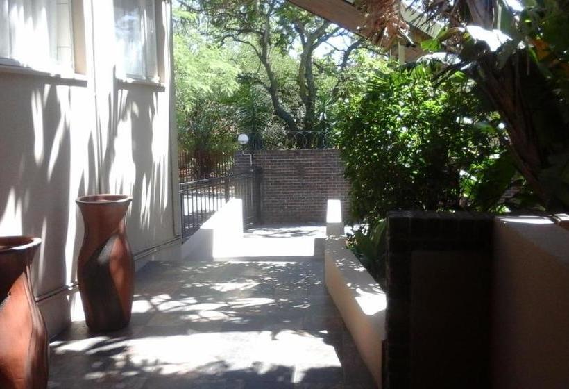 住宿加早餐 Rustenburg Guesthouse