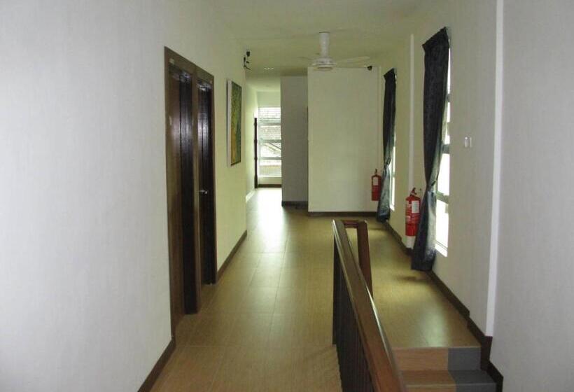 هتل Fargo Boutique