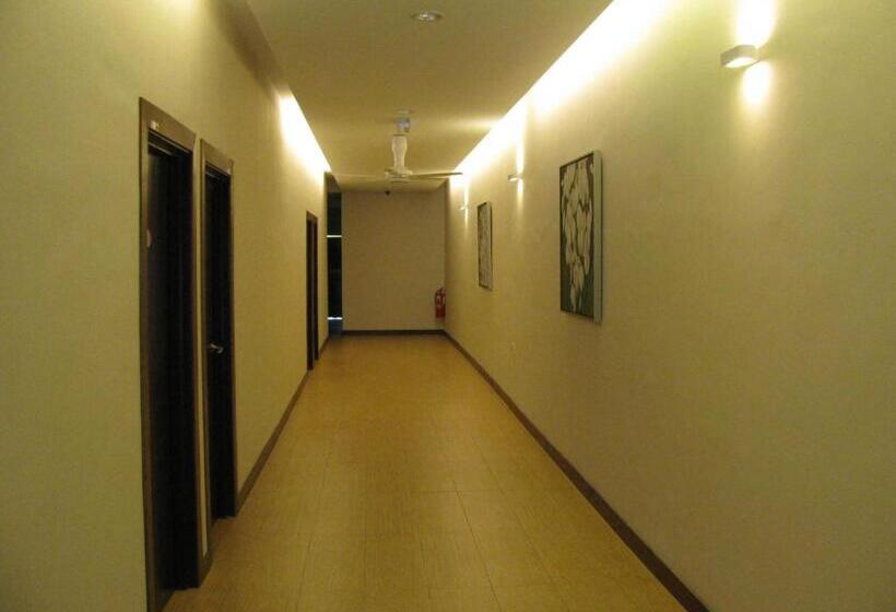 هتل Fargo Boutique