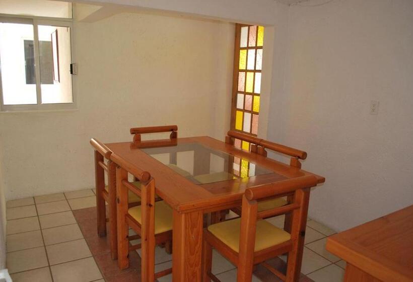 בית מלון כפרי Posada Centenario