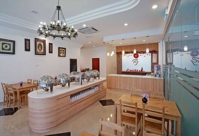Rj Hotel Kulai