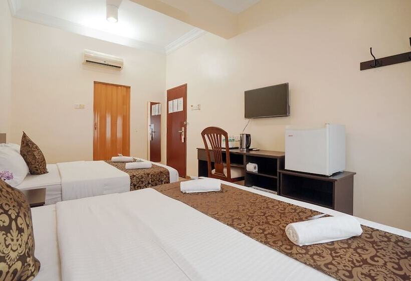 Rj Hotel Kulai