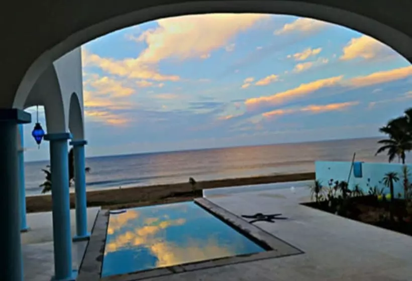 Hotelli Villa Star Of The Sea