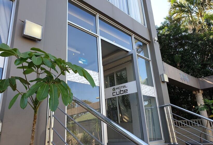 Hotel Cube