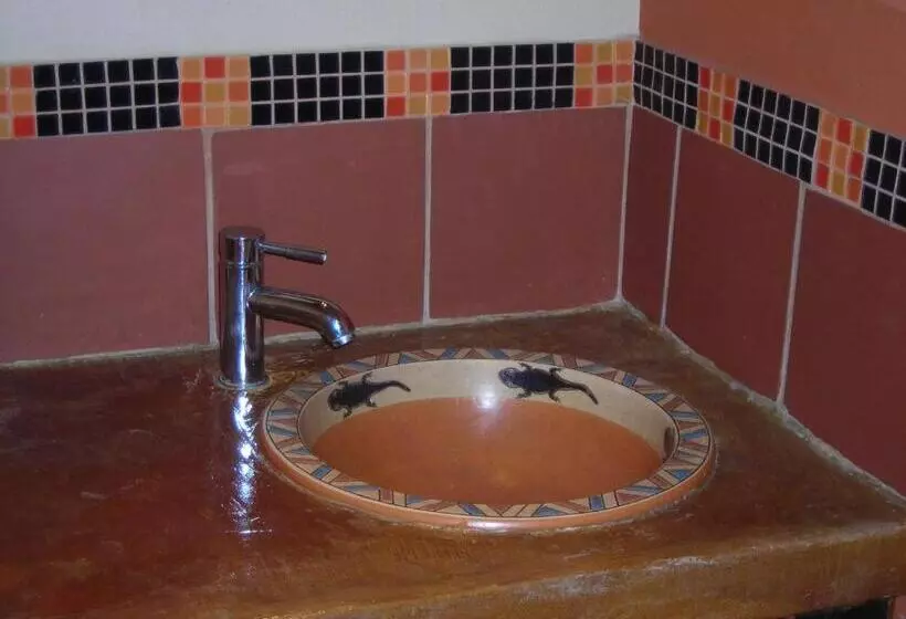 Ikhamanzi B&b
