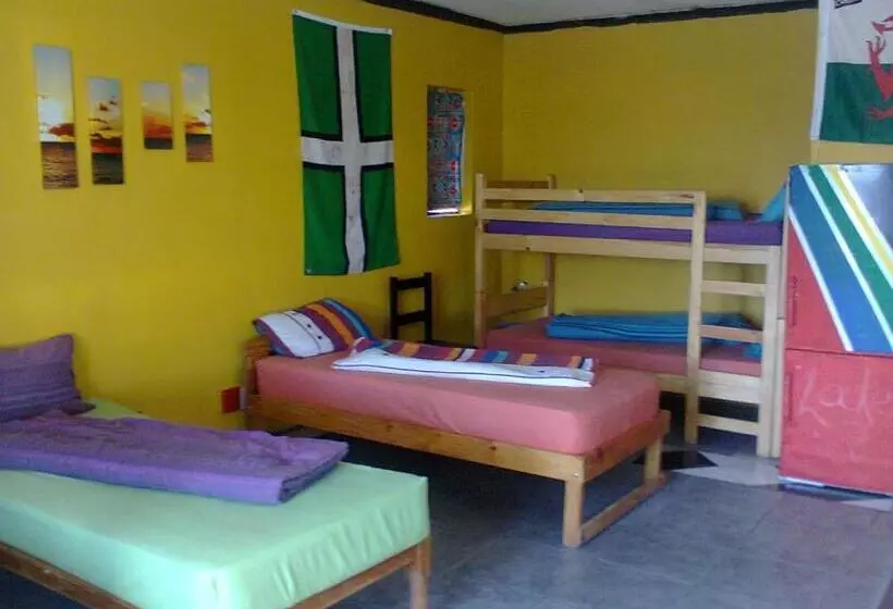 Mile Crunchers Backpackers & Hostelling