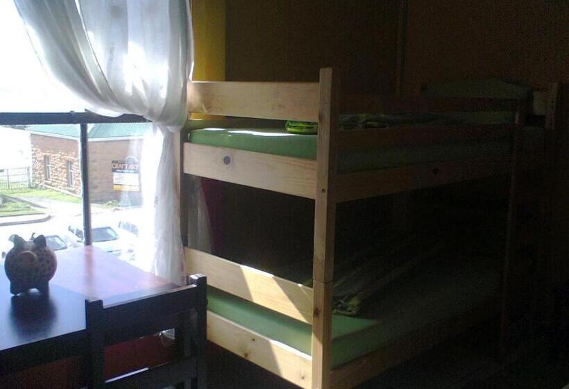 Mile Crunchers Backpackers & Hostelling