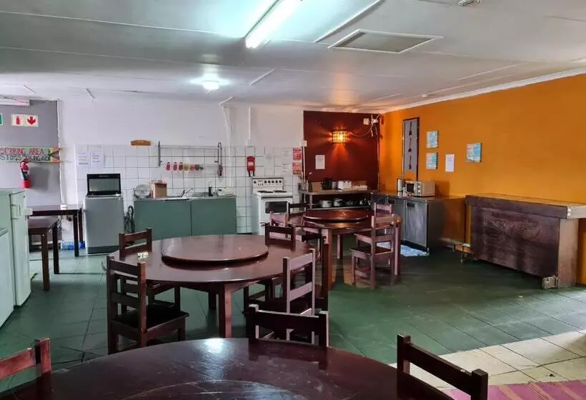 Mile Crunchers Backpackers & Hostelling