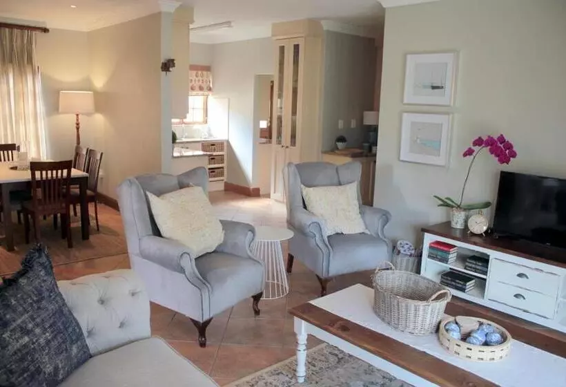 The Rose Cottage B&b