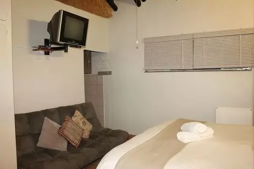 Swallows Nest B&b