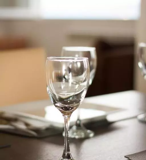 هتل Los Arboles Apart